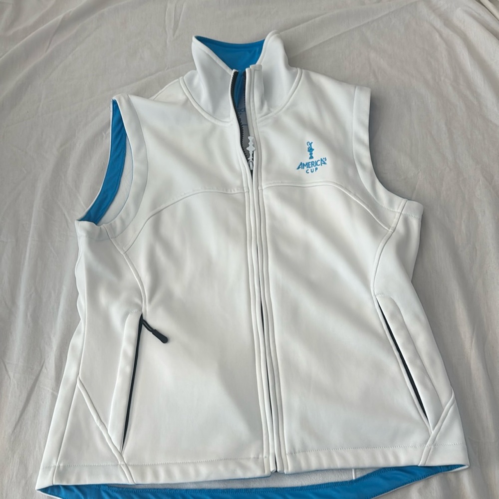 Americas Cup Vest